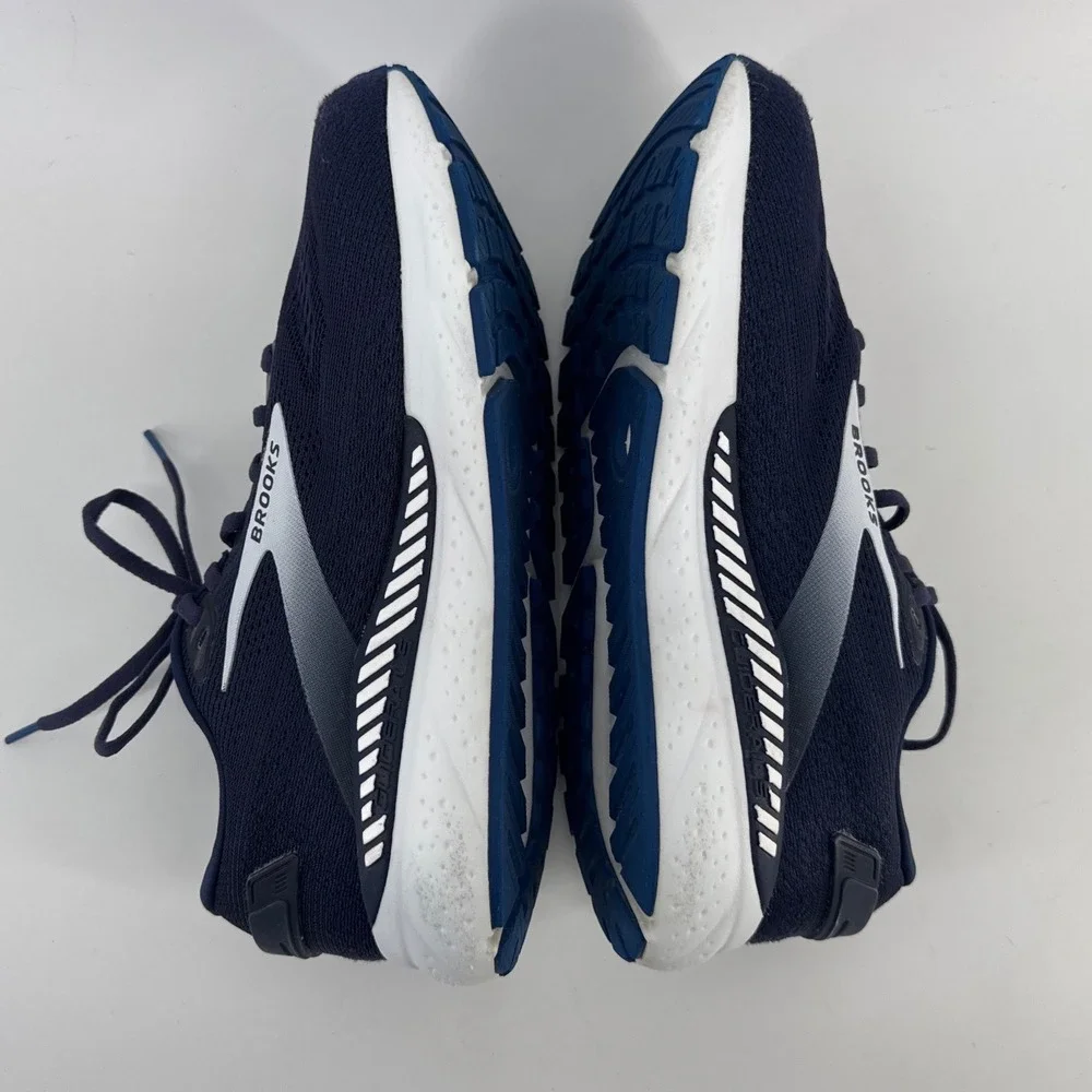 Brooks Beast GTS Men's Size 10 Wide 2E Navy Blue Running Shoes 1104252E